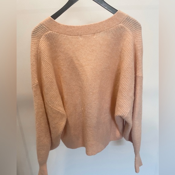 Blush cardigan with rhinestone buttons - Picture 2 of 4